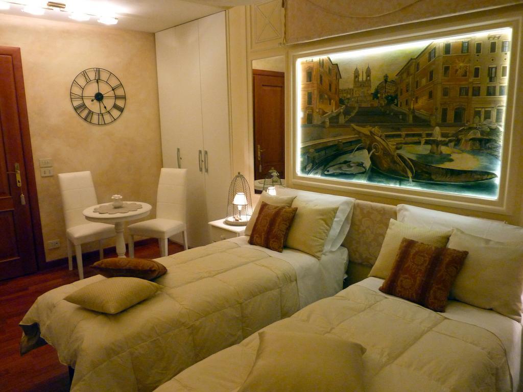 B&B Les Suites Ρώμη Δωμάτιο φωτογραφία
