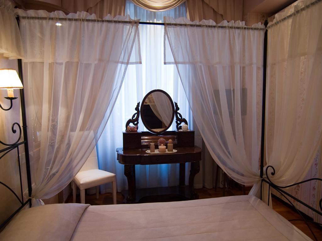 B&B Les Suites Ρώμη Δωμάτιο φωτογραφία